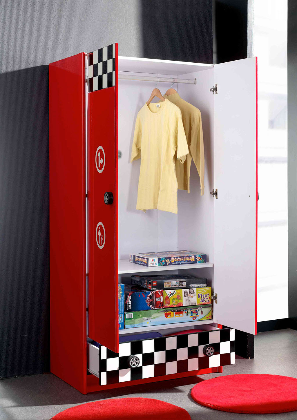 F1 Car Wardrobe