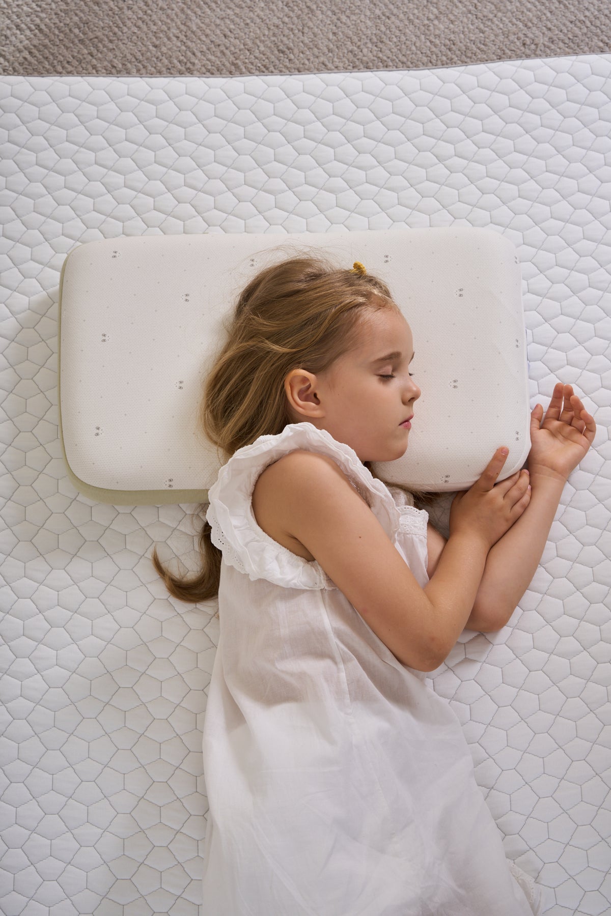 Calmora KidsComfort Bio-Based Memory Foam Pillow