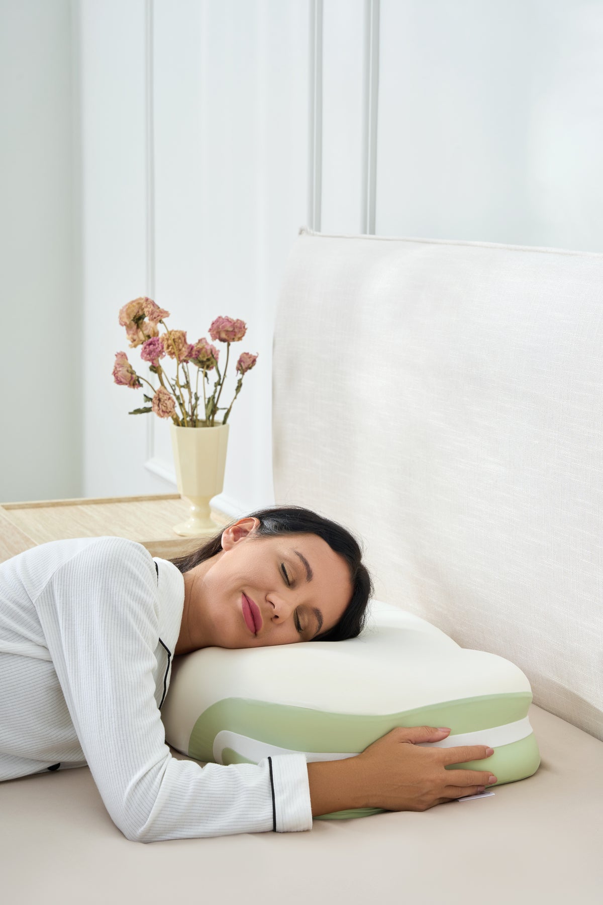 Calmora ErgoSupport Bio-Based Memory Foam Pillow