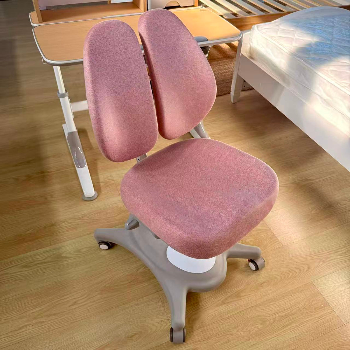 Galaxy Ergonomic Adjustable Kids Study Chair